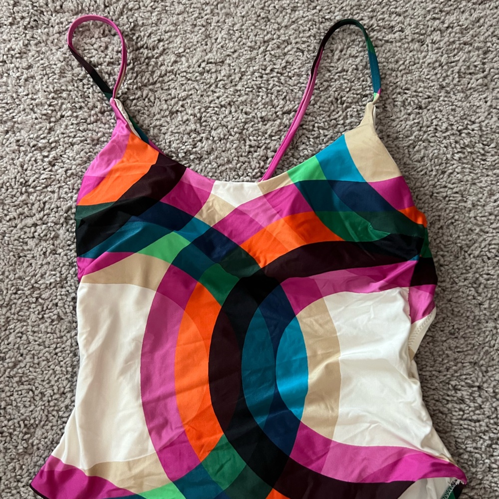 NWOT Trina Turk Kaleidoscope One Piece Swimsuit Size 8 - Picture 4 of 8